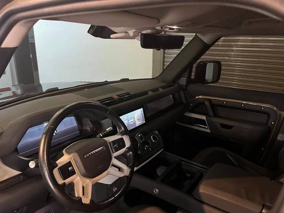 LAND ROVER DEFENDER 2.0 P300 GASOLINA 110 SE AWD AUTOMÁTICO